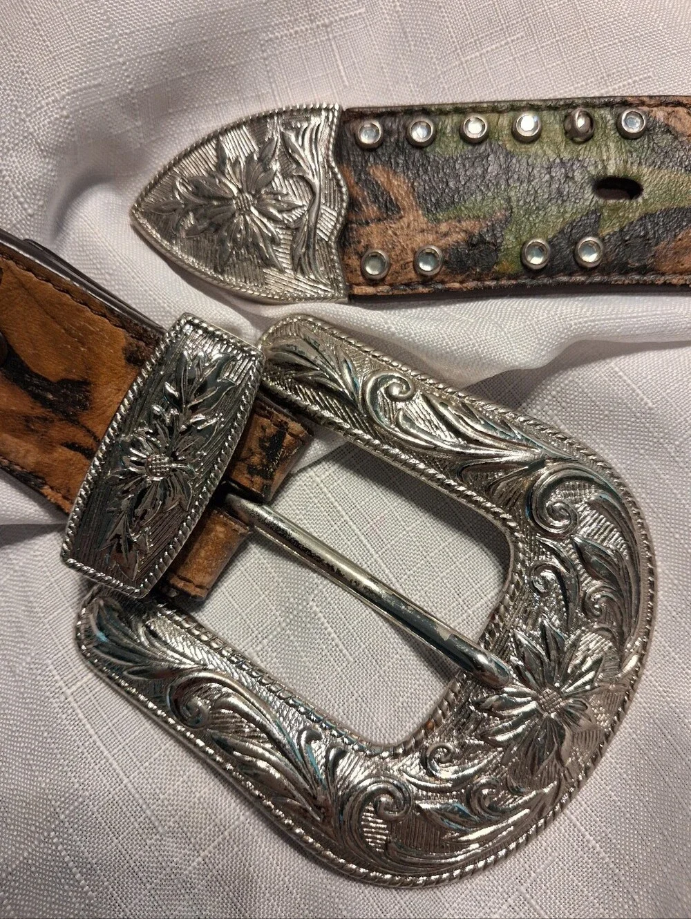 Advantage Timber Leather Camo Rhinestone Western Style Belt Size 34